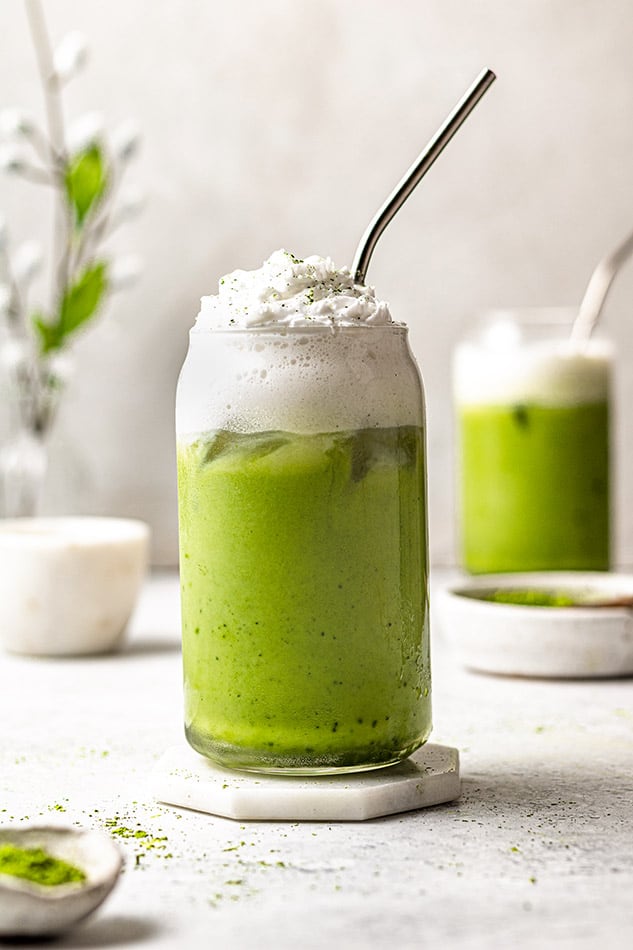 Iced Classic Matcha Latte - 300 ml 