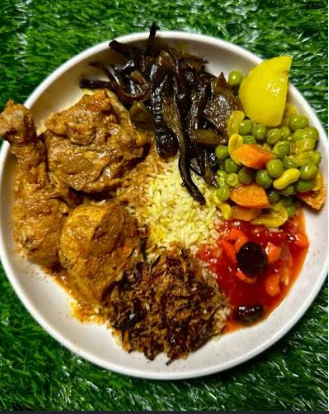 Ghee Rice With Chicken Curry
